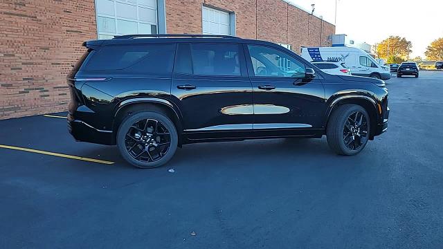 2024 Chevrolet Traverse Vehicle Photo in JOLIET, IL 60435-8135