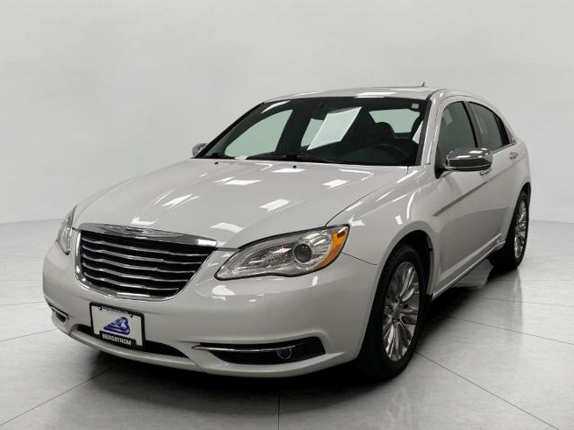 2012 Chrysler 200 Vehicle Photo in Appleton, WI 54913