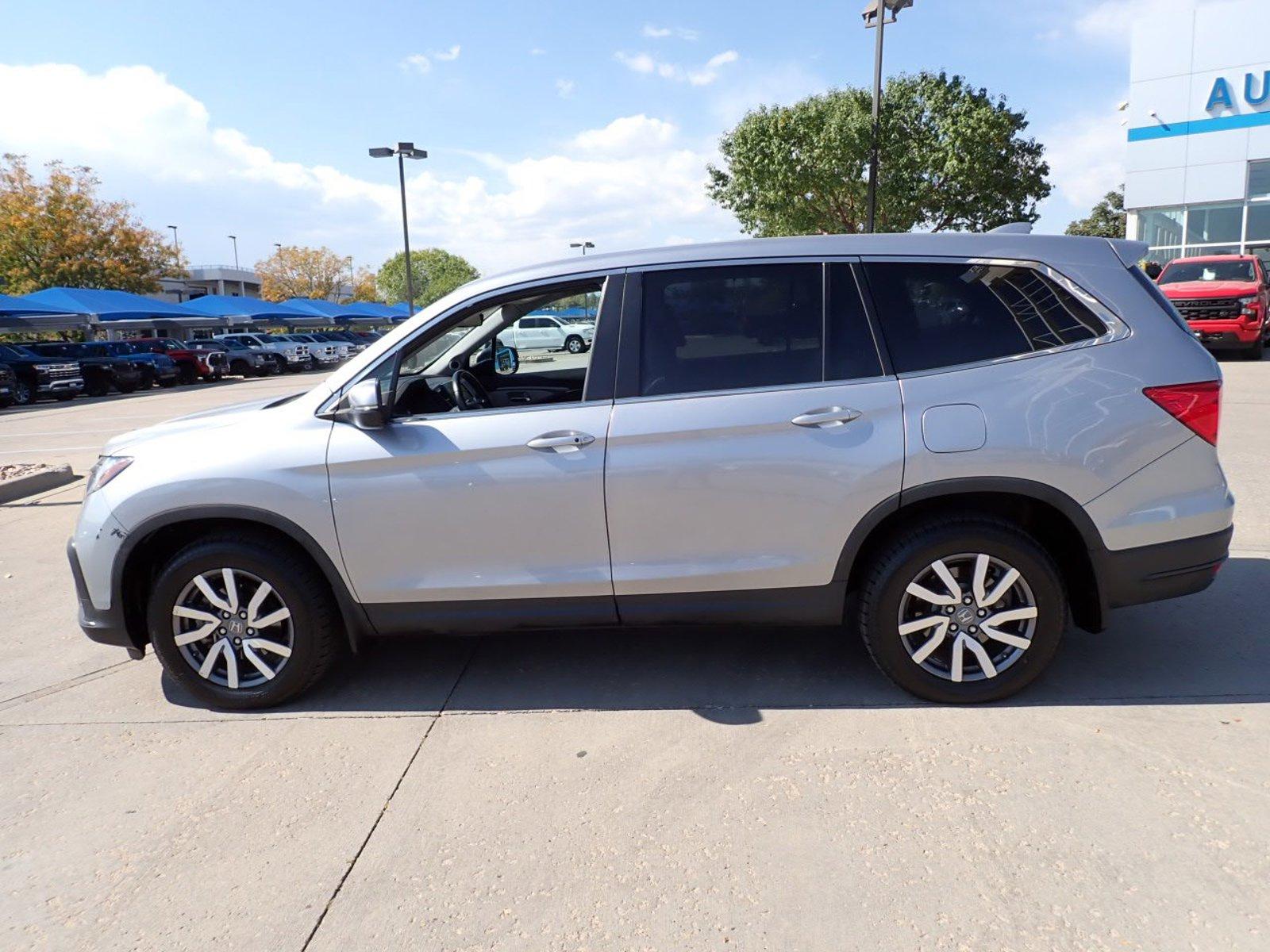 2021 Honda Pilot Vehicle Photo in DENVER, CO 80221-3610