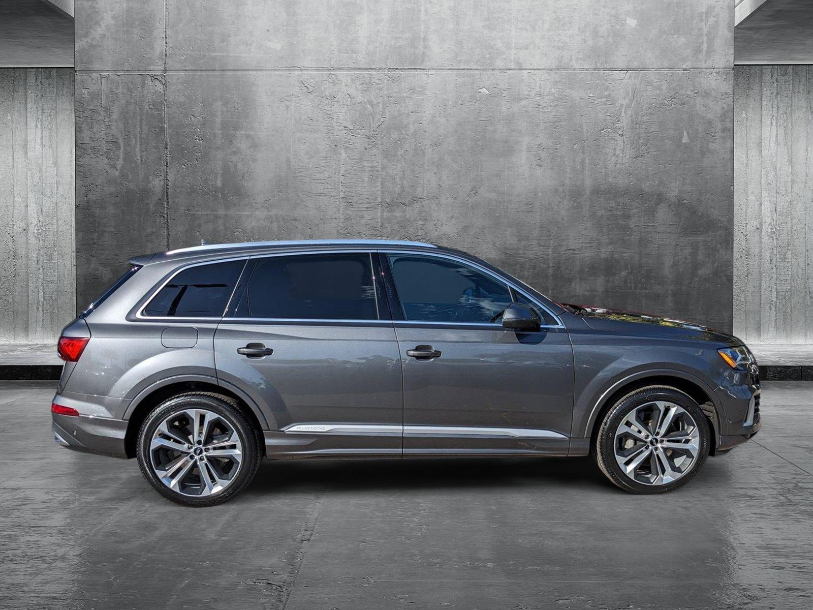 2020 Audi Q7 Vehicle Photo in Tampa, FL 33614