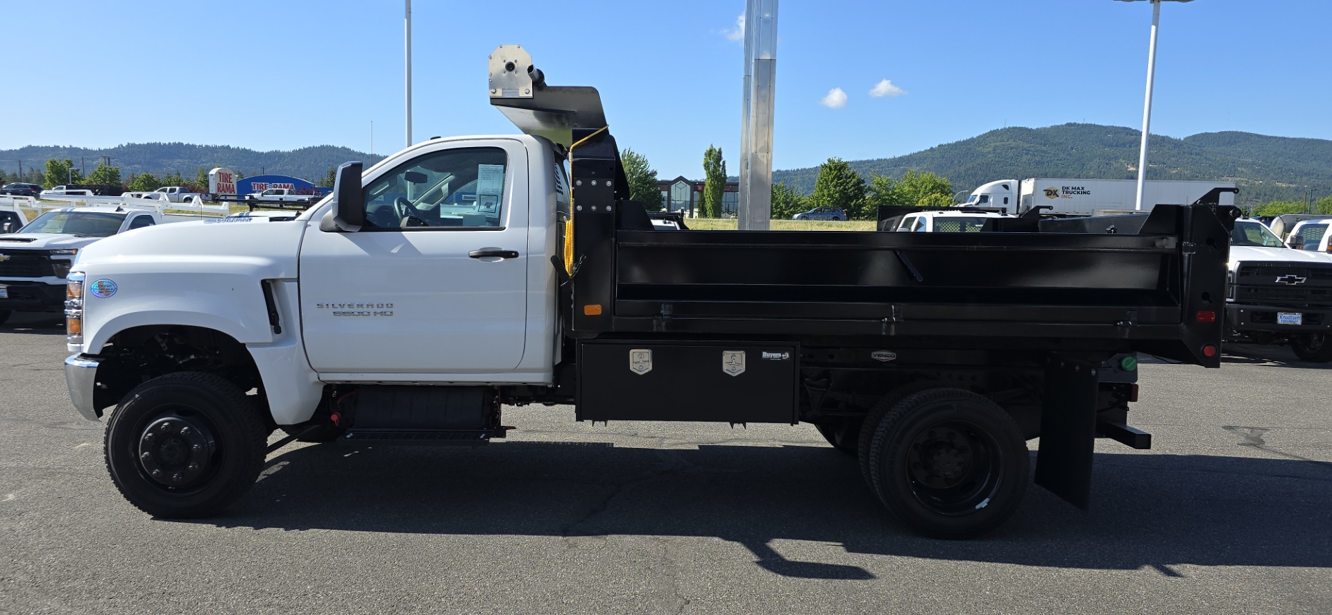 2023 Chevrolet Silverado 5500 HD Vehicle Photo in POST FALLS, ID 83854-5365