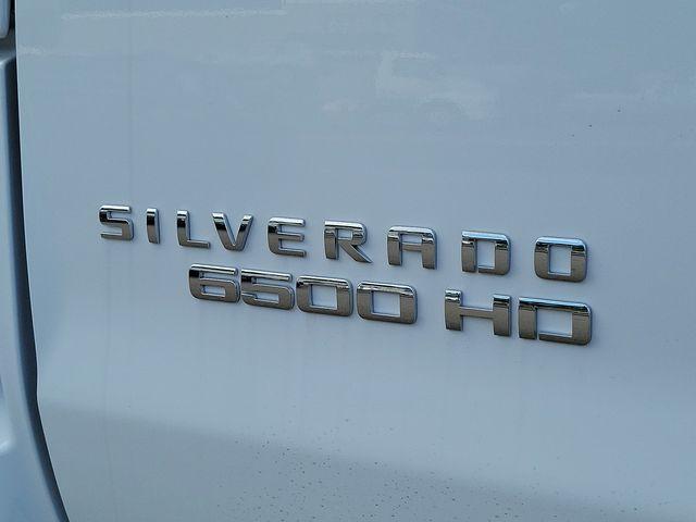 2024 Chevrolet Silverado 6500 HD Vehicle Photo in DANBURY, CT 06810-5034