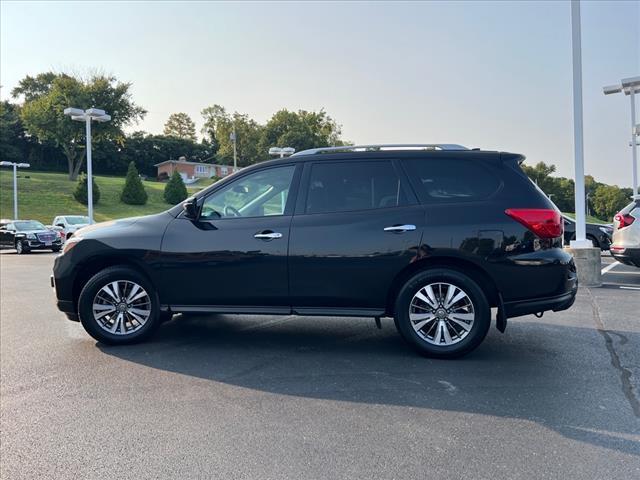 Used 2019 Nissan Pathfinder SL with VIN 5N1DR2MM5KC591424 for sale in Columbia, IL