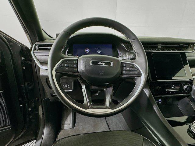 2023 Jeep Grand Cherokee L Vehicle Photo in Doylsetown, PA 18901