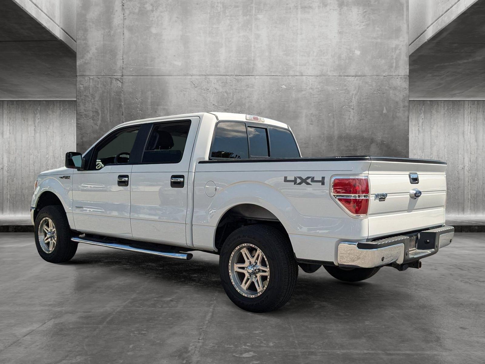 2013 Ford F-150 Vehicle Photo in St. Petersburg, FL 33713