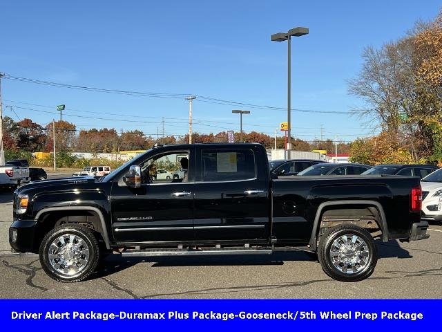 2019 GMC Sierra 2500HD Vehicle Photo in CHICOPEE, MA 01020-5001