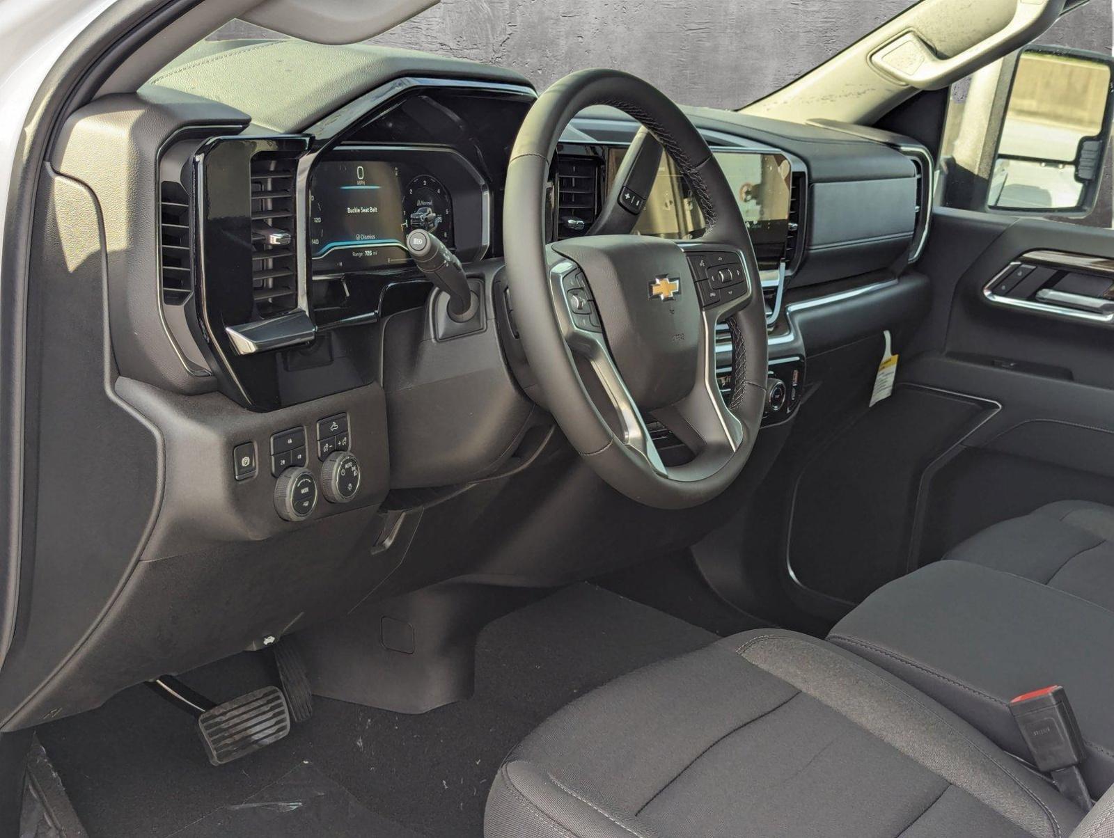 2024 Chevrolet Silverado 2500 HD Vehicle Photo in PEMBROKE PINES, FL 33024-6534