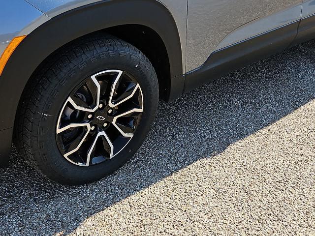 2025 Chevrolet Trailblazer Vehicle Photo in SAN ANGELO, TX 76903-5798