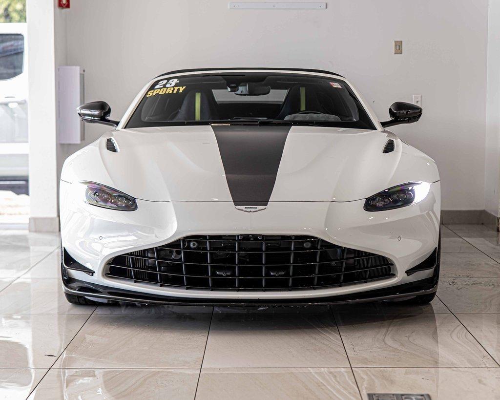 2023 Aston Martin Vantage Vehicle Photo in Plainfield, IL 60586