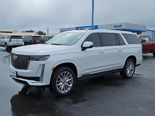 2022 Cadillac Escalade ESV Vehicle Photo in EASTLAND, TX 76448-3020