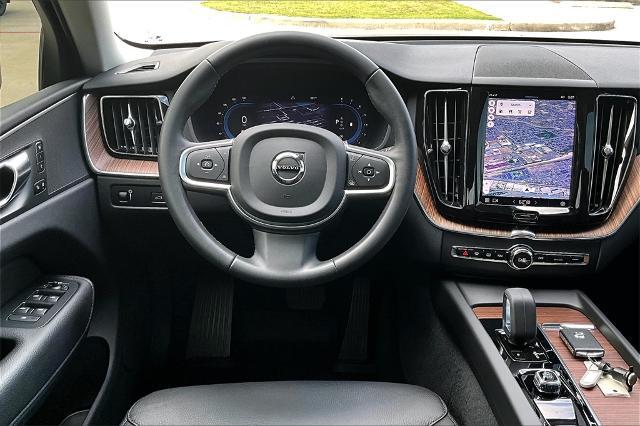 2022 Volvo XC60 Vehicle Photo in Houston, TX 77007