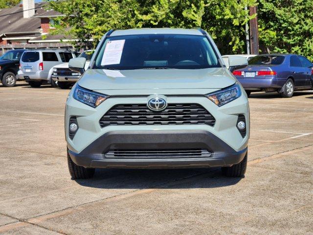 Used 2021 Toyota RAV4 XLE with VIN 2T3W1RFV9MW137311 for sale in HOUSTON, TX