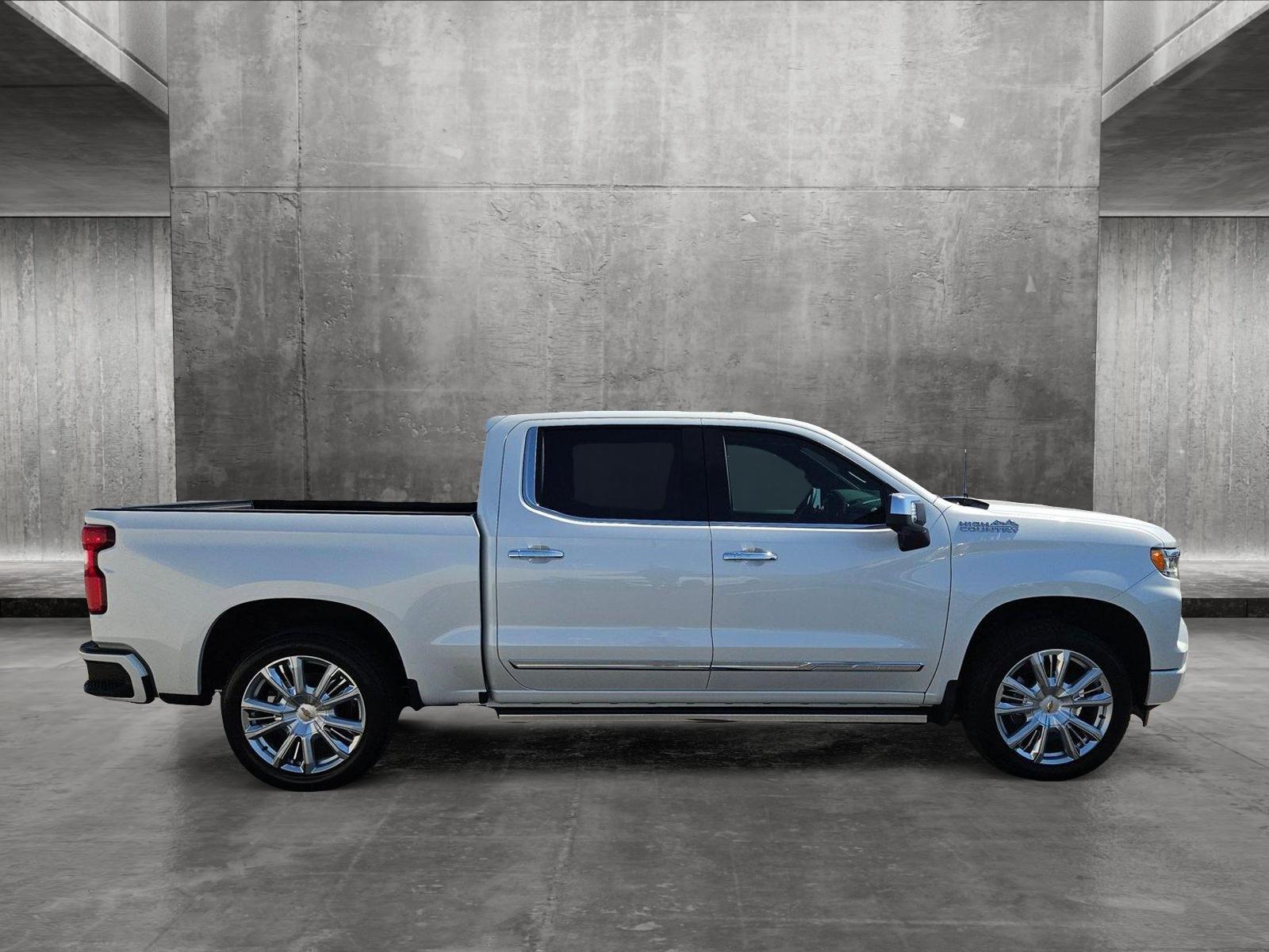 2024 Chevrolet Silverado 1500 Vehicle Photo in GILBERT, AZ 85297-0446