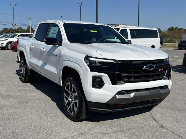 2024 Chevrolet Colorado Vehicle Photo in ALCOA, TN 37701-3235