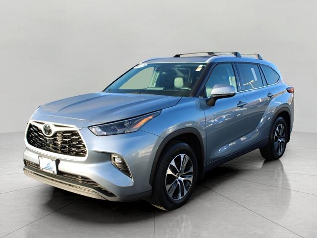 2022 Toyota Highlander Vehicle Photo in MADISON, WI 53713-3220