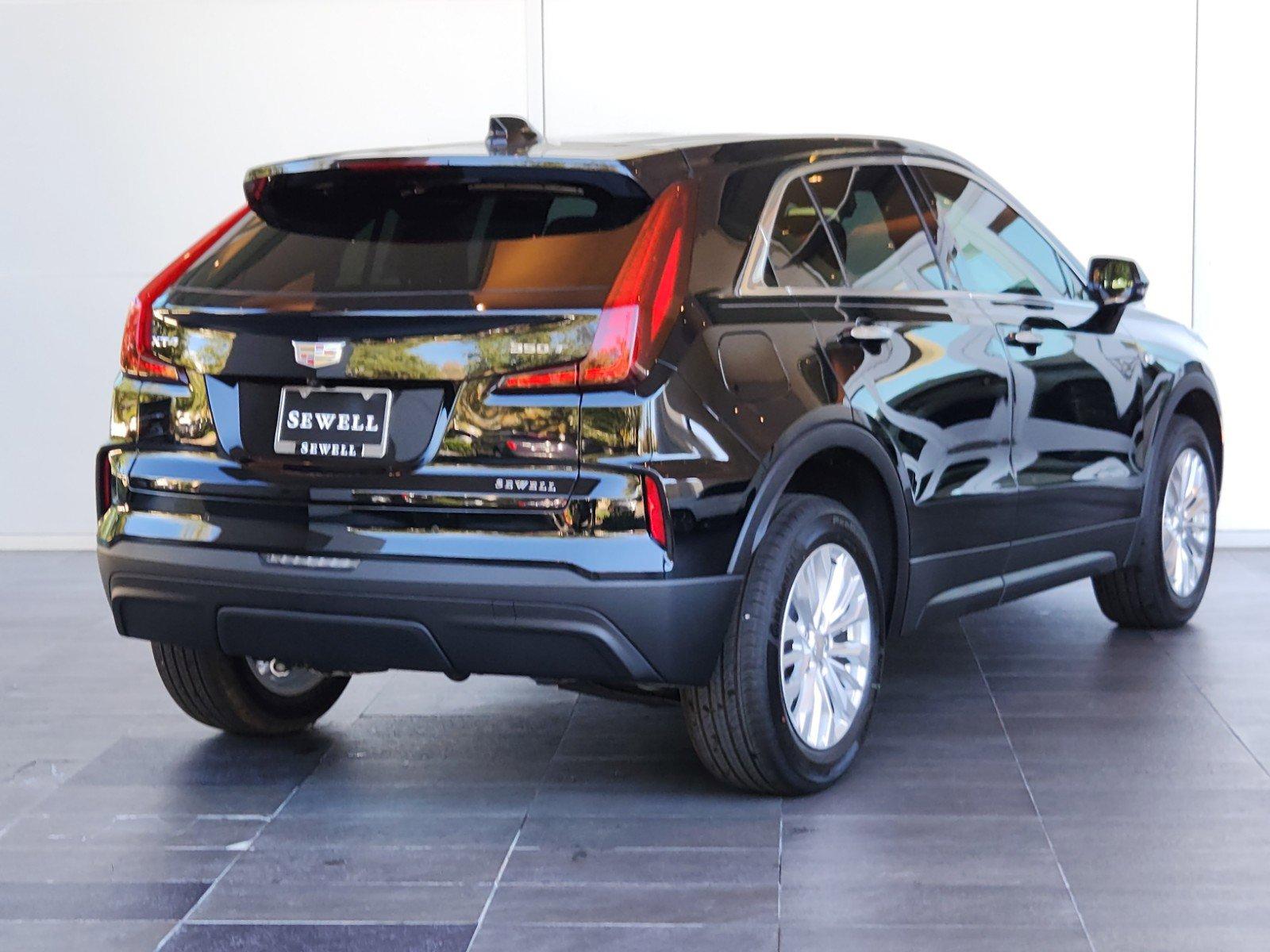 2024 Cadillac XT4 Vehicle Photo in HOUSTON, TX 77079-1502