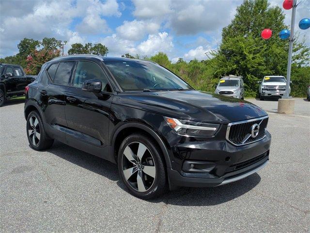 Used 2019 Volvo XC40 Momentum with VIN YV4162UK9K2096970 for sale in Tifton, GA