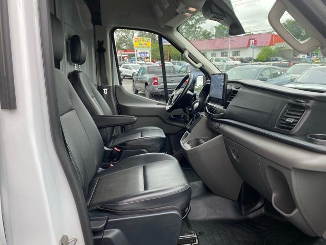 2022 Ford Transit Cargo Van Vehicle Photo in Mahwah, NJ 07430-1343