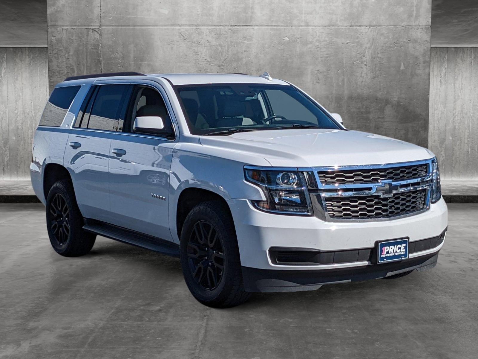 2017 Chevrolet Tahoe Vehicle Photo in VALENCIA, CA 91355-1705