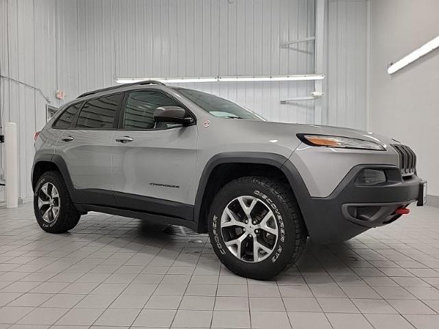 2015 Jeep Cherokee Vehicle Photo in APPLETON, WI 54914-4656