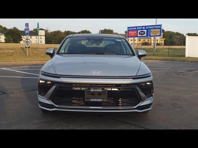 2024 Hyundai SONATA Vehicle Photo in O'Fallon, IL 62269