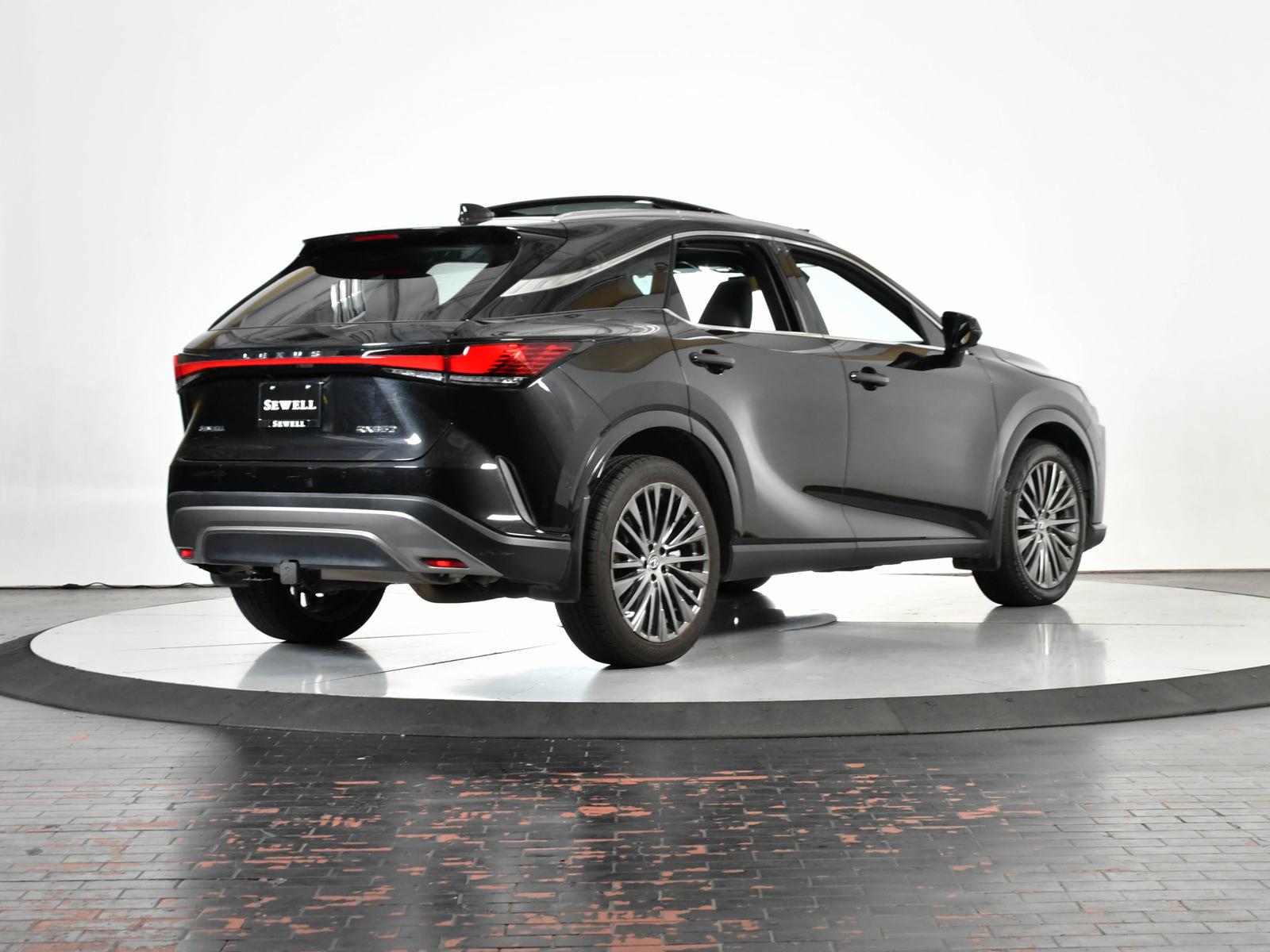 2024 Lexus RX 350 Vehicle Photo in DALLAS, TX 75235