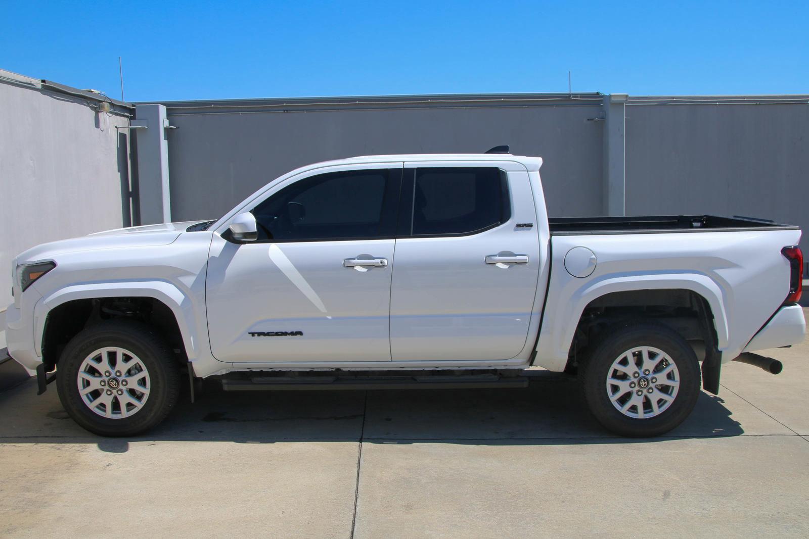 2024 Toyota Tacoma 2WD Vehicle Photo in SUGAR LAND, TX 77478