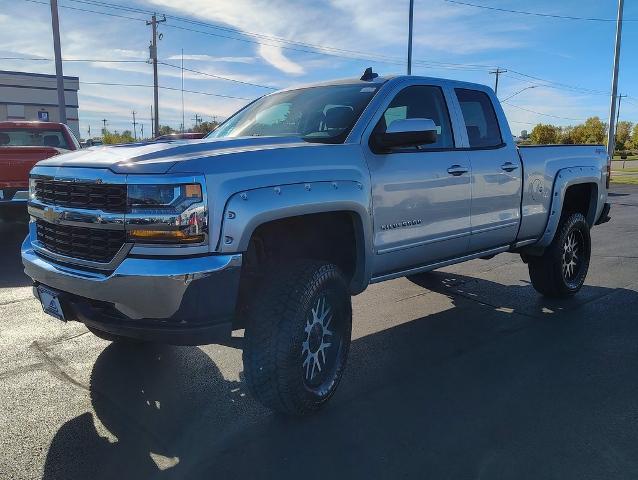 2019 Chevrolet Silverado 1500 LD Vehicle Photo in GREEN BAY, WI 54304-5303