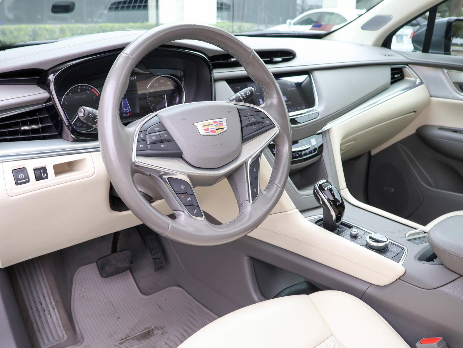 2022 Cadillac XT5 Vehicle Photo in DALLAS, TX 75209-3095