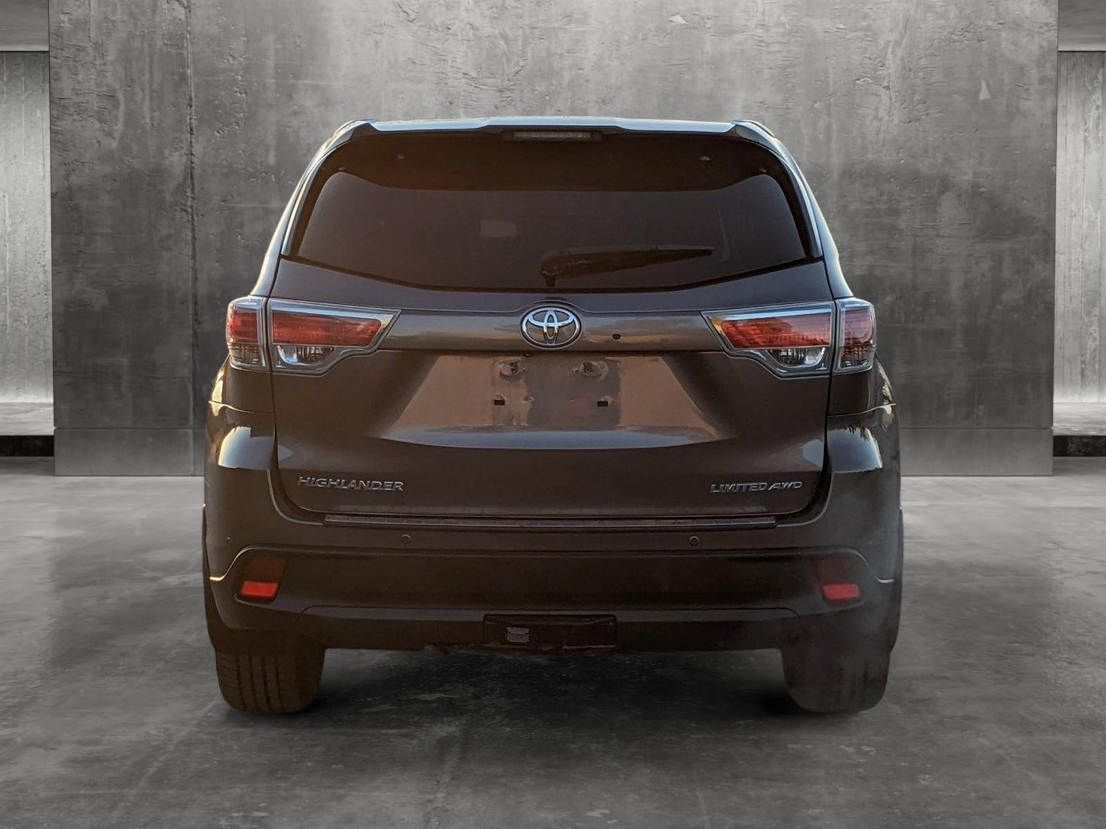 2015 Toyota Highlander Vehicle Photo in Spokane Valley, WA 99212