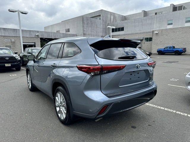 2022 Toyota Highlander Vehicle Photo in Flemington, NJ 08822