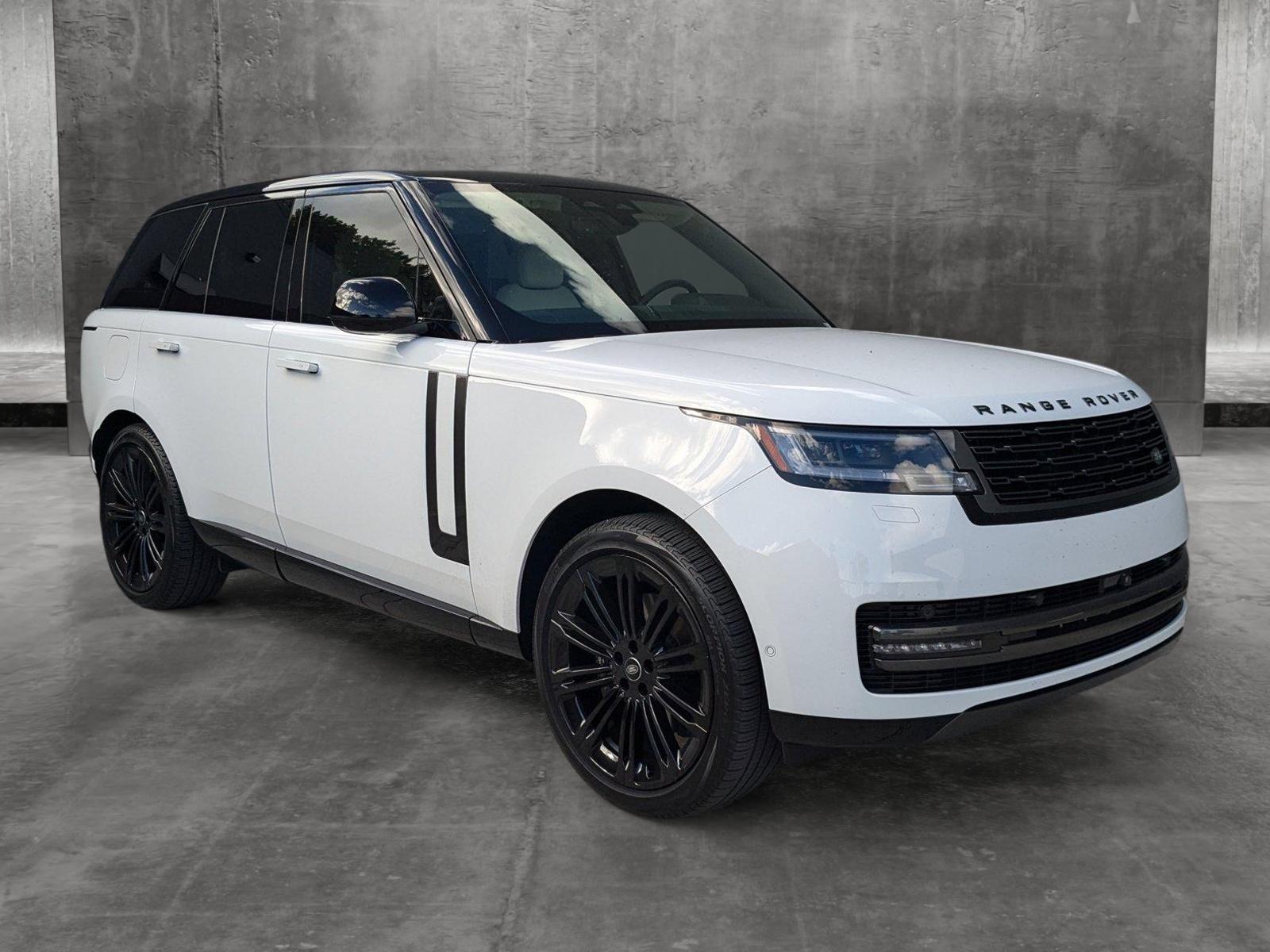 2024 Land Rover Range Rover Vehicle Photo in Pompano Beach, FL 33064