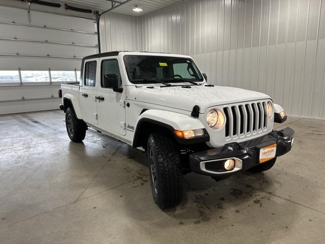 2023 Jeep Gladiator Vehicle Photo in GLENWOOD, MN 56334-1123