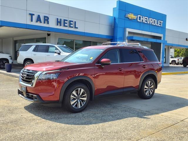 2023 Nissan Pathfinder Vehicle Photo in ROXBORO, NC 27573-6143