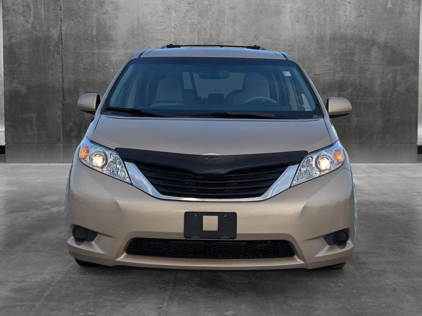 2013 Toyota Sienna Vehicle Photo in Ft. Myers, FL 33907