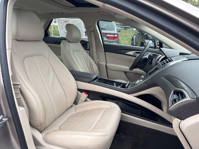 2019 Lincoln MKZ Vehicle Photo in MEDINA, OH 44256-9631