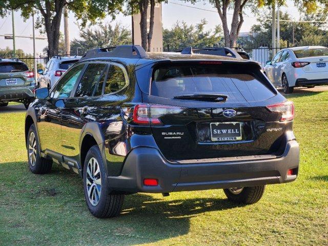 2025 Subaru Outback Vehicle Photo in DALLAS, TX 75209