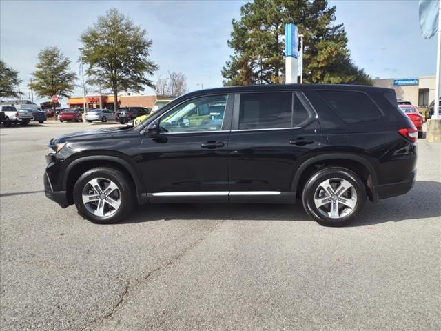 2025 Honda Pilot Vehicle Photo in South Hill, VA 23970