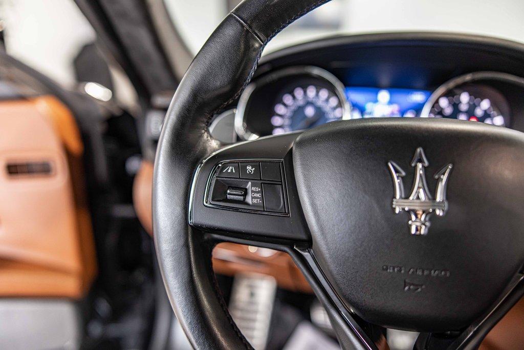 2018 Maserati Quattroporte Vehicle Photo in Saint Charles, IL 60174