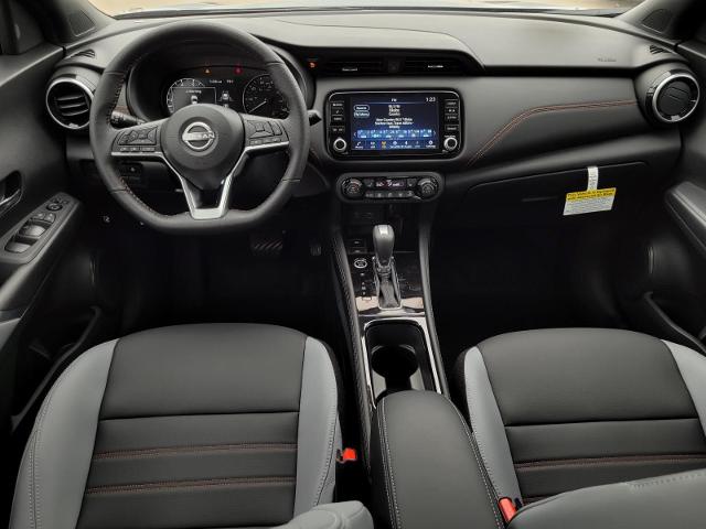 2024 Nissan Kicks Vehicle Photo in Weatherford, TX 76087