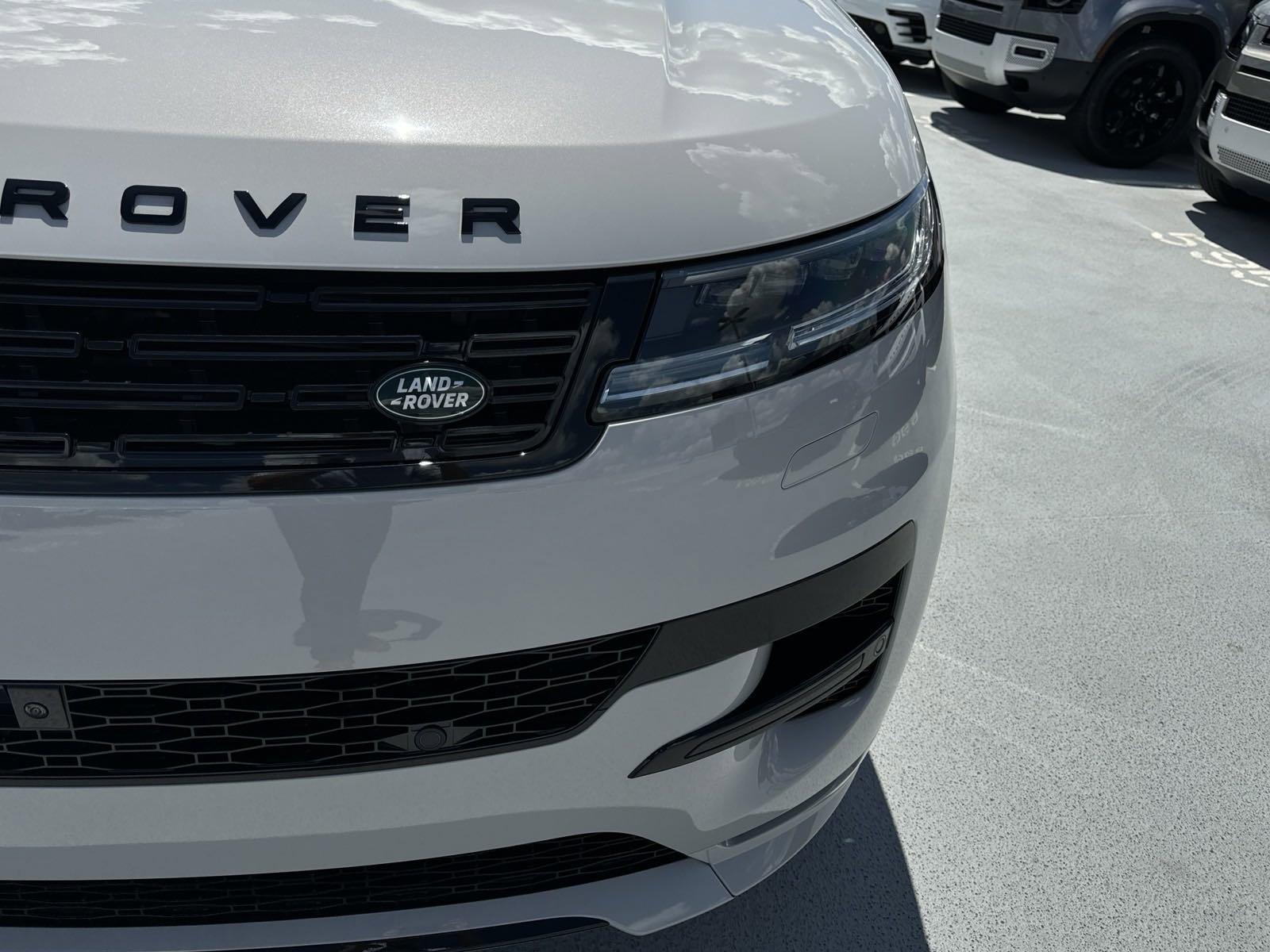 2024 Range Rover Sport Vehicle Photo in AUSTIN, TX 78717