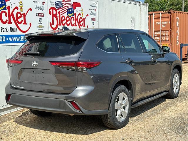 2020 Toyota Highlander Vehicle Photo in DUNN, NC 28334-8900