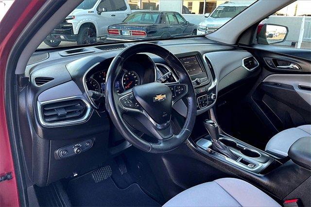 2020 Chevrolet Equinox Vehicle Photo in TOPEKA, KS 66609-0000