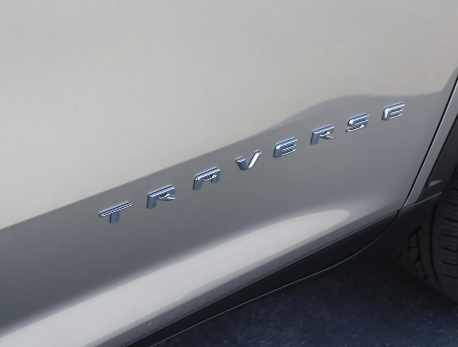 2024 Chevrolet Traverse Vehicle Photo in LOS ANGELES, CA 90007-3794