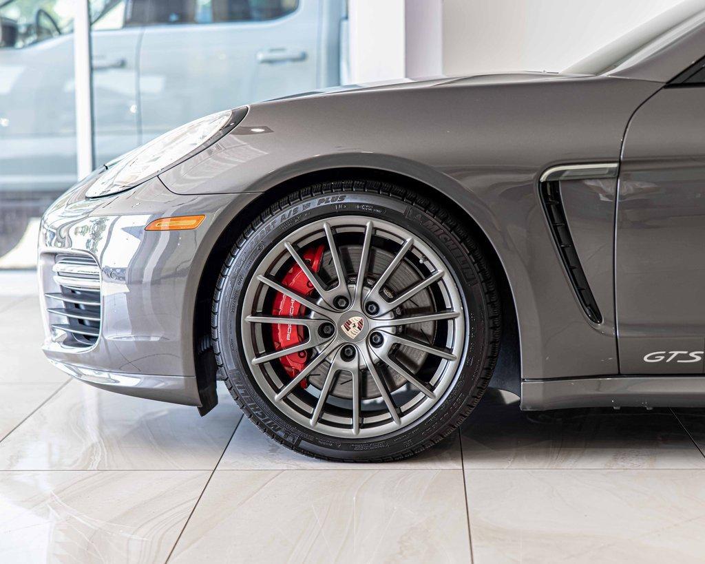 2015 Porsche Panamera Vehicle Photo in Plainfield, IL 60586