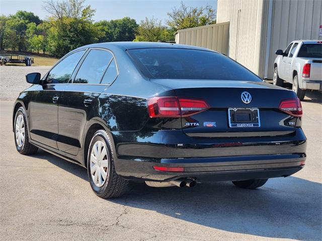 2016 Volkswagen Jetta Sedan Vehicle Photo in GAINESVILLE, TX 76240-2013