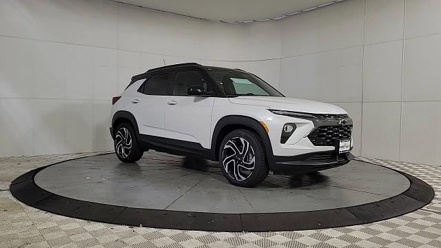 2025 Chevrolet Trailblazer Vehicle Photo in JOLIET, IL 60435-8135