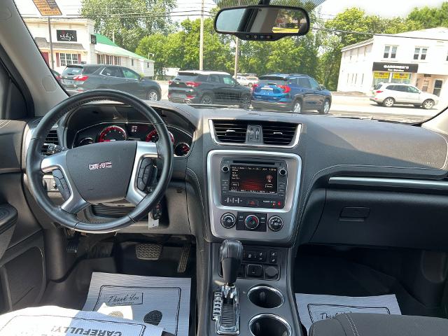 2016 GMC Acadia Vehicle Photo in MASSENA, NY 13662-2255