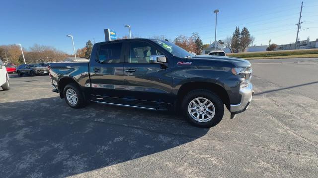 Used 2019 Chevrolet Silverado 1500 LT with VIN 1GCUYDED8KZ256964 for sale in Lewiston, MN