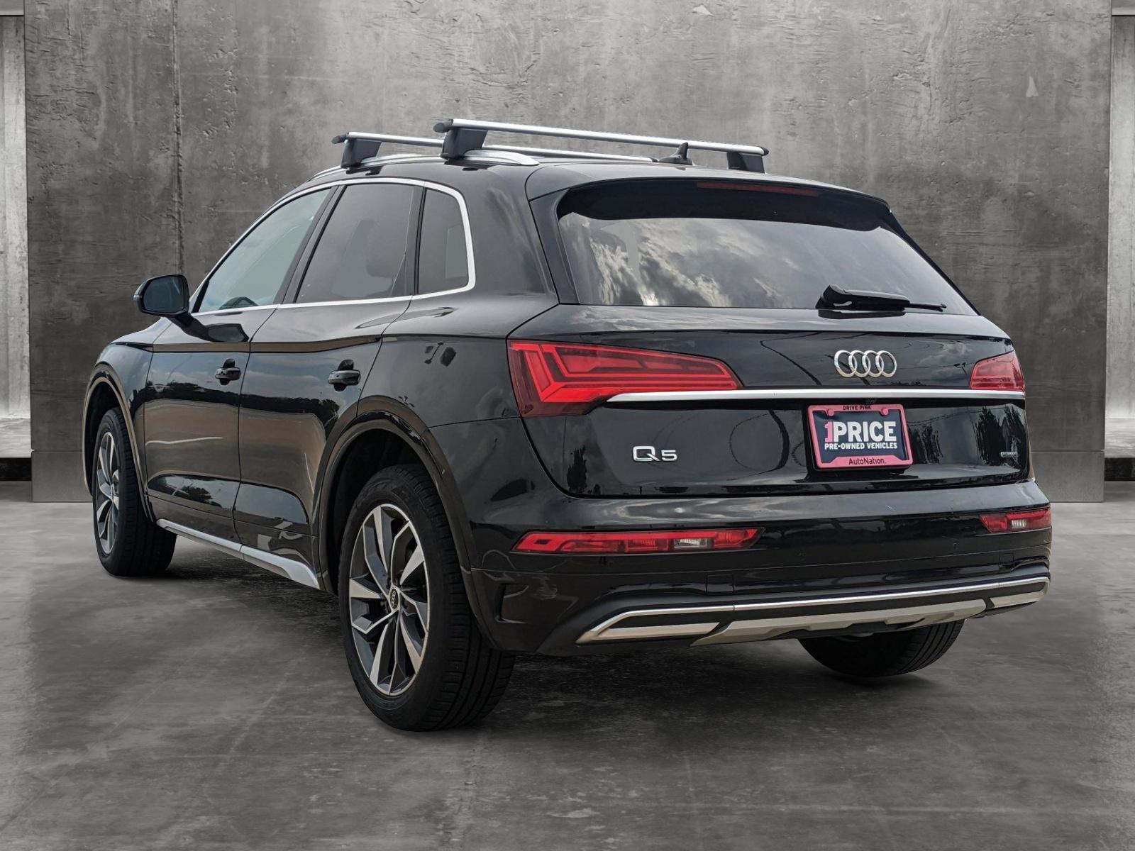 2021 Audi Q5 Vehicle Photo in Sarasota, FL 34231